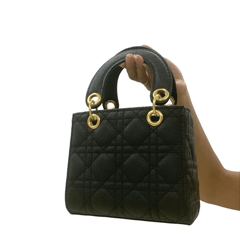 Túi xách nữ da PU vuông kèm chùm, miệng có nắp từ, dáng vuông sang trọng Bag Kem Nhung Nhung túi túi  hobo