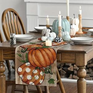 Pumpkin Pattern Tablecloth, Decorative Table Runner, Durable Polyester Tablecloth, Table Decoration Supplies for Home Party & Festival