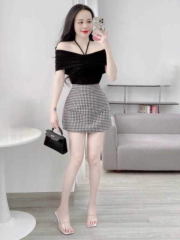 Áo thun kiểu bẹt vai chất thun nhũ freesize<57kg Nữ Women Top Sơ Mi 1