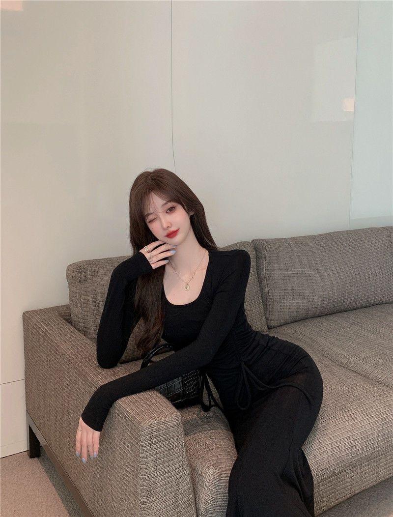 Product Introduction of Black square neck long sleeved dress for women, Korean style fashion solid color Retract your waist Wrap the buttocks casual fish tail mid length skirt 5