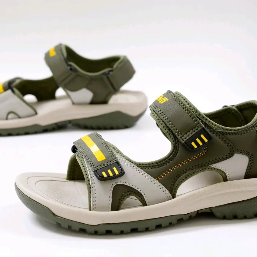 sandan nam  mã vn2224 hàng việt nam xuất khẩu size từ 35_43, big size 44 và 45 Sandal Đế Bằng quai hau