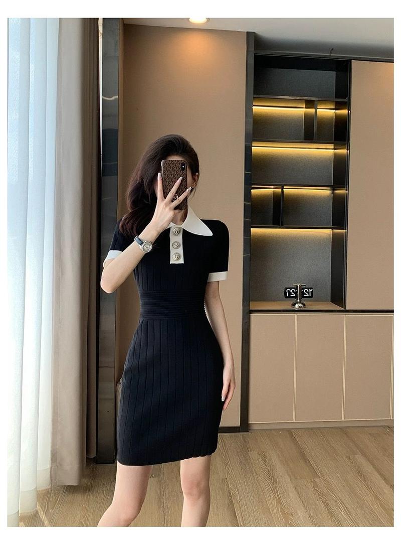 Product Introduction of Váy Dệt Kim Lụa Lạnh Cổ Polo Phong Cách Cổ Điển, Ôm Vừa Vặn, Váy Bodycon Ngắn, Cao Cấp, Hàng Mới Về Mùa Hè 24 Năm Nữ Dress Đen 17