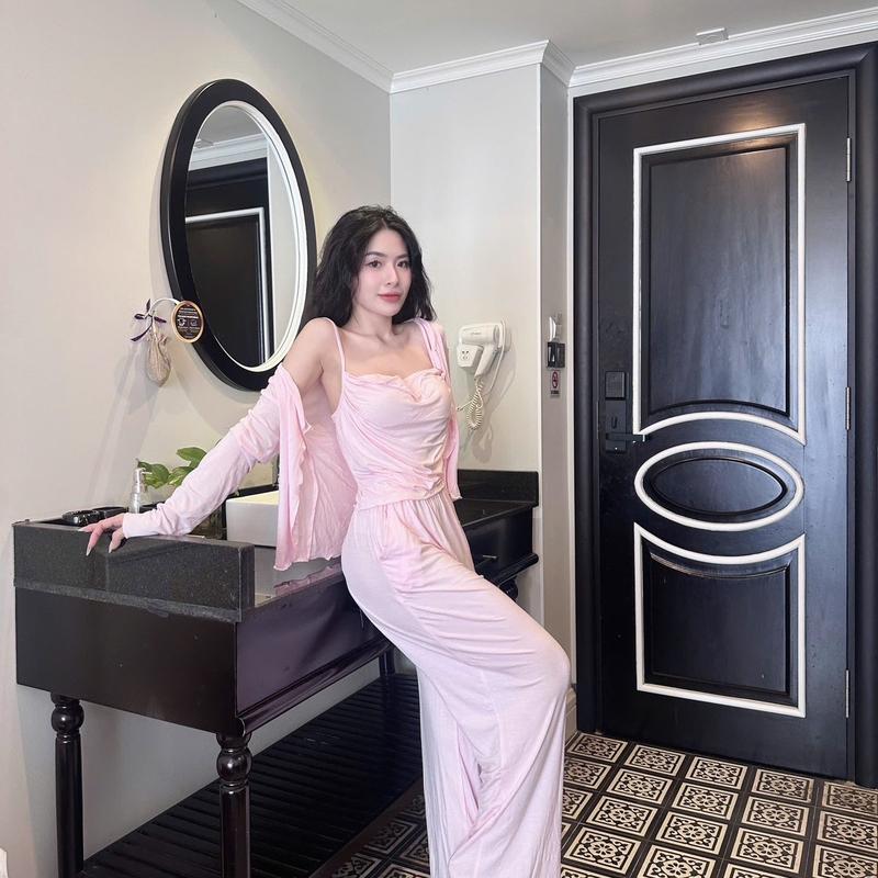 Set 3 món mặc nhà áo cổ đổ chất thun cotton lạnh ( áo có mút, quần có túi) mã #39 Nữ Quần Ngủ 8