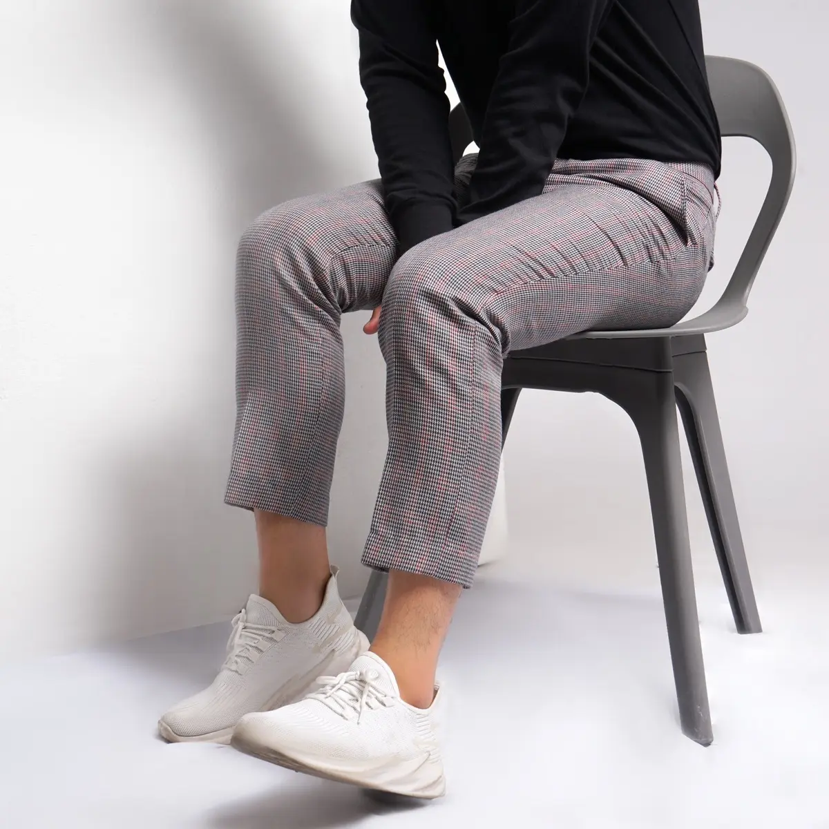 8Moi.Wear Tartan Ankle Pants - Gray Red