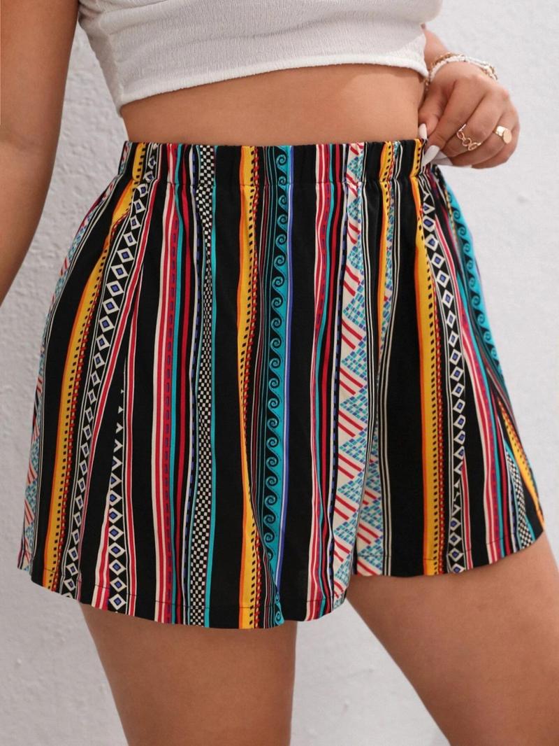 Product Introduction of Women's Striped Print Shorts, Casual Comfy Shorts for Daily Wear, Ladies Bottoms for All Seasons 3