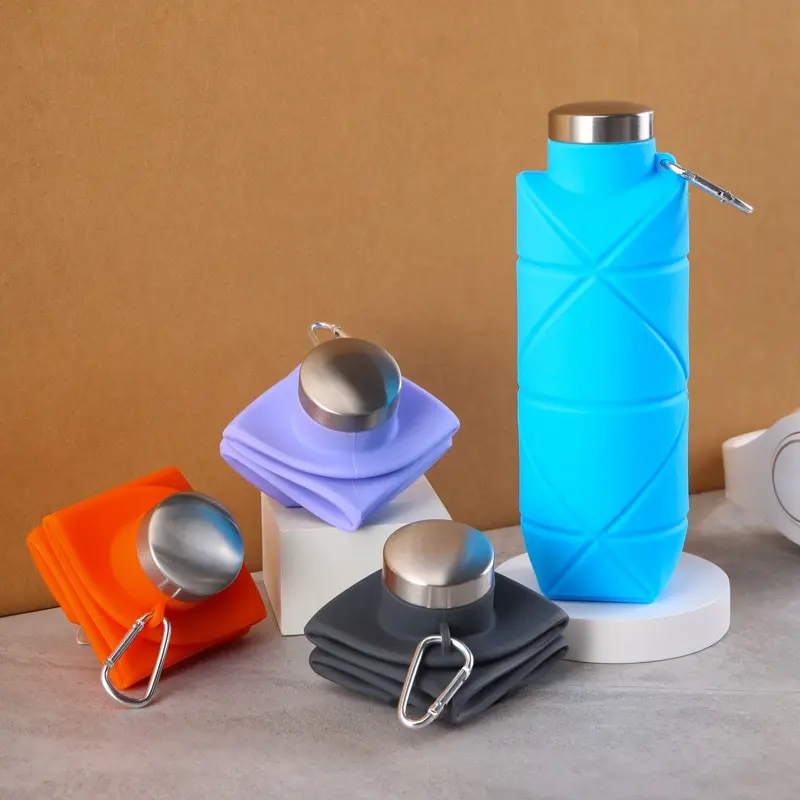 Silicone Folding Water Bottle Collapsible Bottle Telescopic Cup Portable Travel Water Bottle 700ML Drinkware Tumbler Mug Bottled