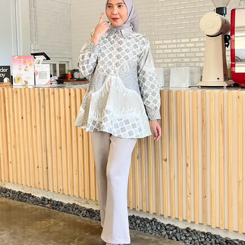 BATIK RAVINDRA Blouse Batik Karina Katun Wanita 3