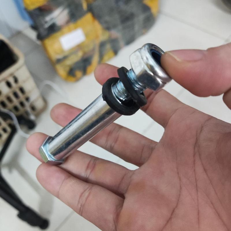 Product Introduction of Trục dùng lắp bánh xe cốt 15mm 4