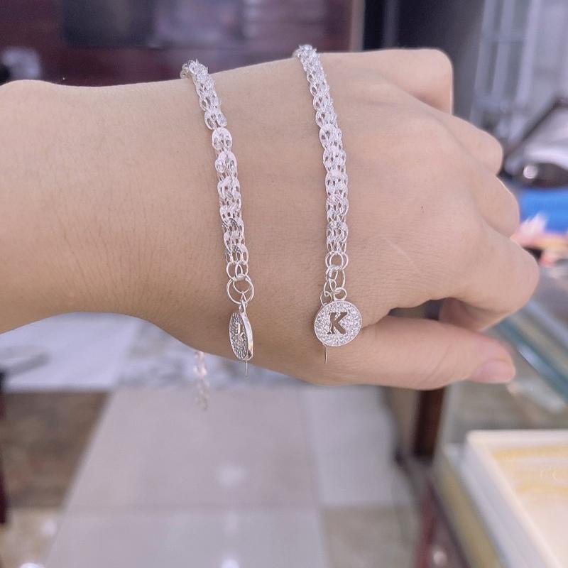 Lắc tay phụng cham chữ theo tên bạc ta xinh dành cho nữ 1