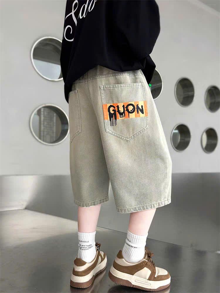 Product Introduction of [Dũng Win] Quần Jean Ngố Guon + Bang Cucul cho bé trai , chất jean mềm mặc thoải mái vận động , kiểu dáng hàn quốc size rộng 18kg-55kg 24