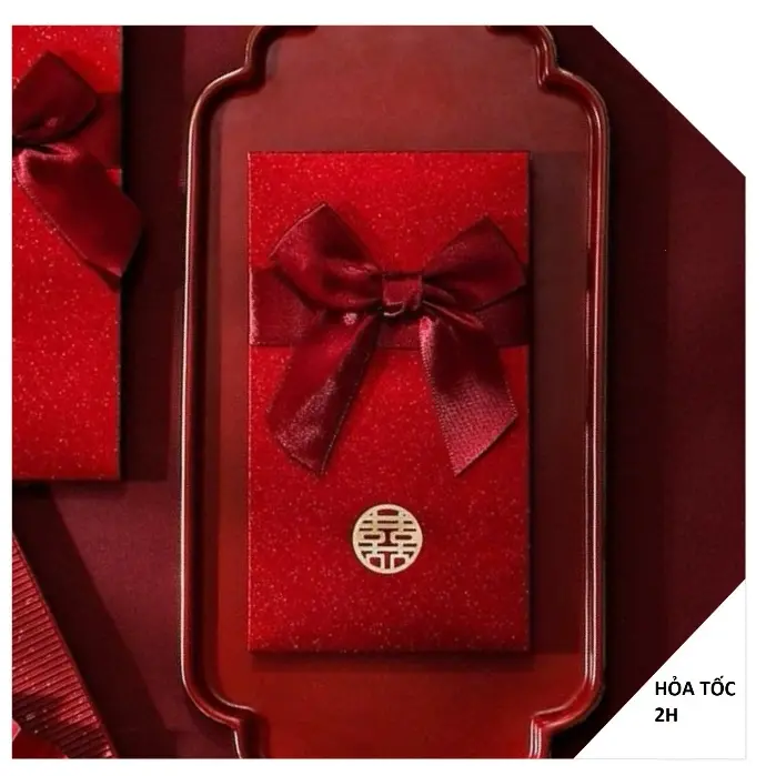 Phong bì đỏ thắt nơ xinh bê tráp, nạp tài cưới hỏi