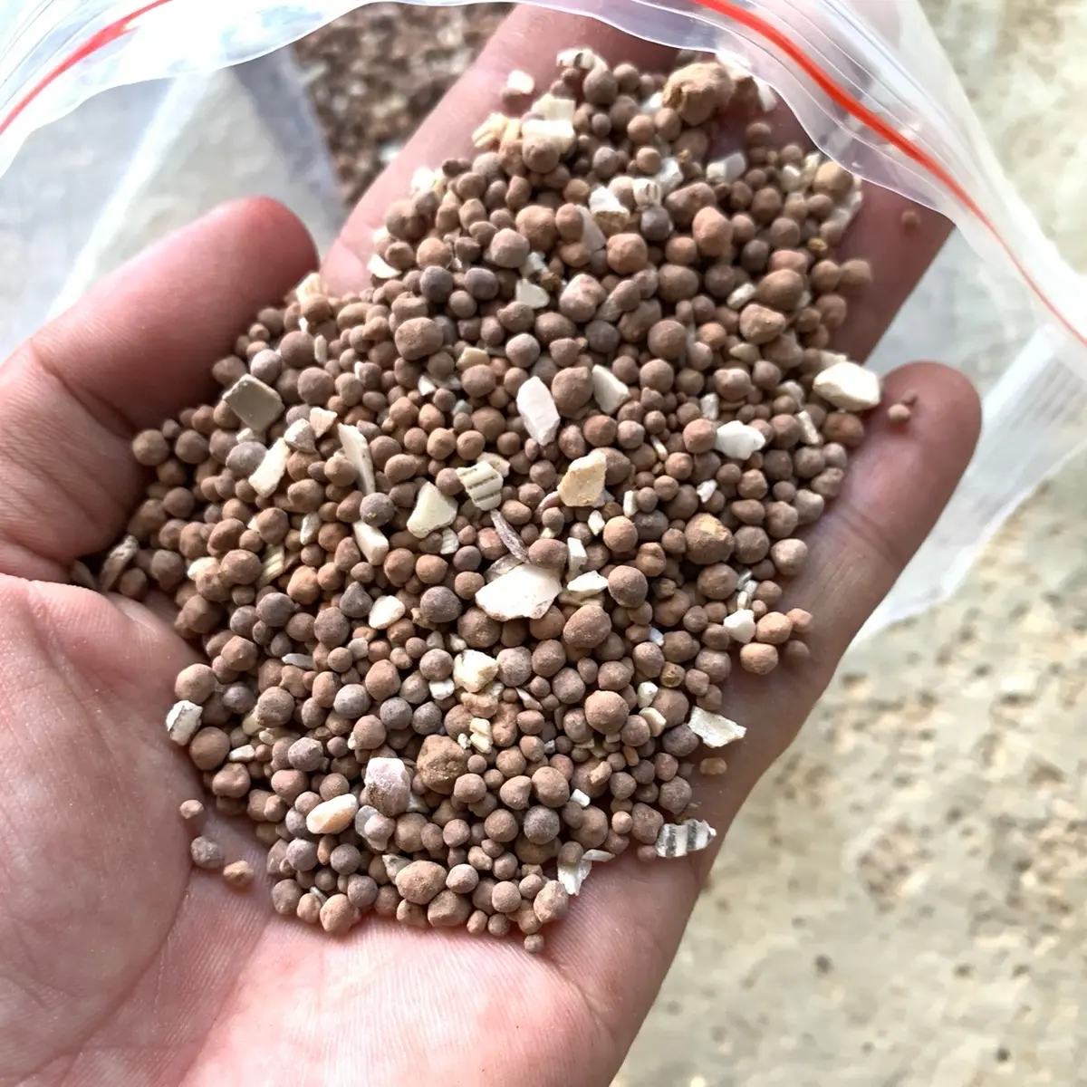 1kg Khoáng đỏ tổng hợp giúp bổ xung nhiều chất cho chim