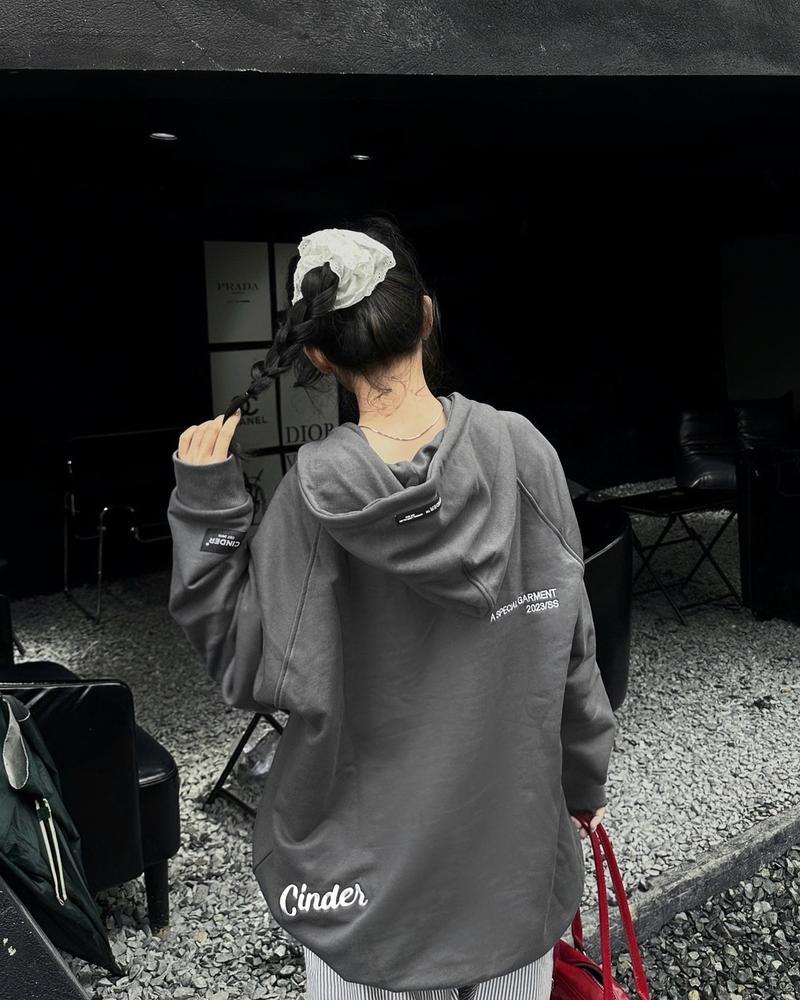 Product Introduction of Áo Hoodie Zip Alphabet CINDER, Áo Khoác Local Brand Menswear Dài Tay 19