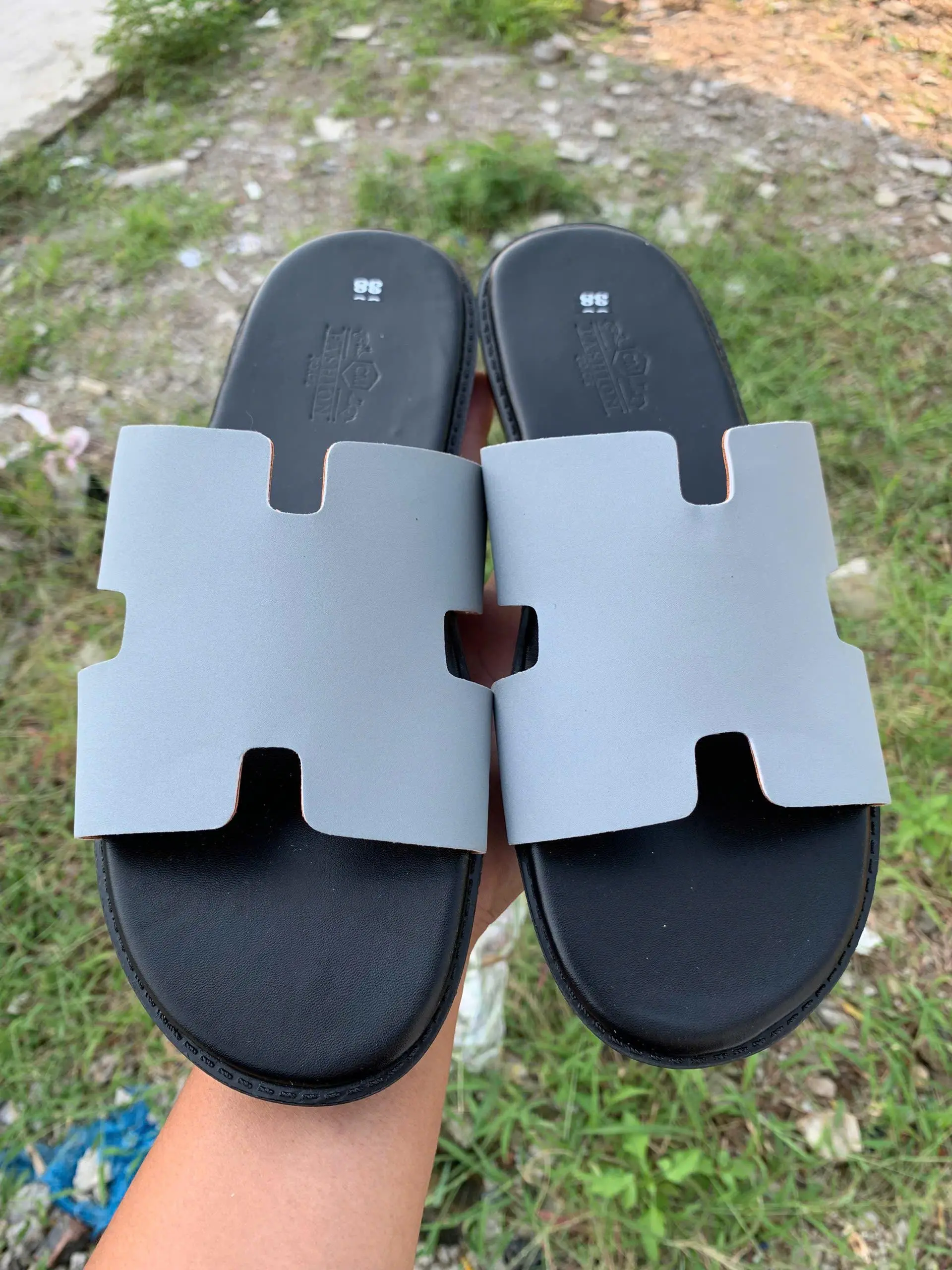 Dép chữ H quai màu ghi đi êm chân 36-43 - Sản xuất tại Việt Nam - Slipper, DéP