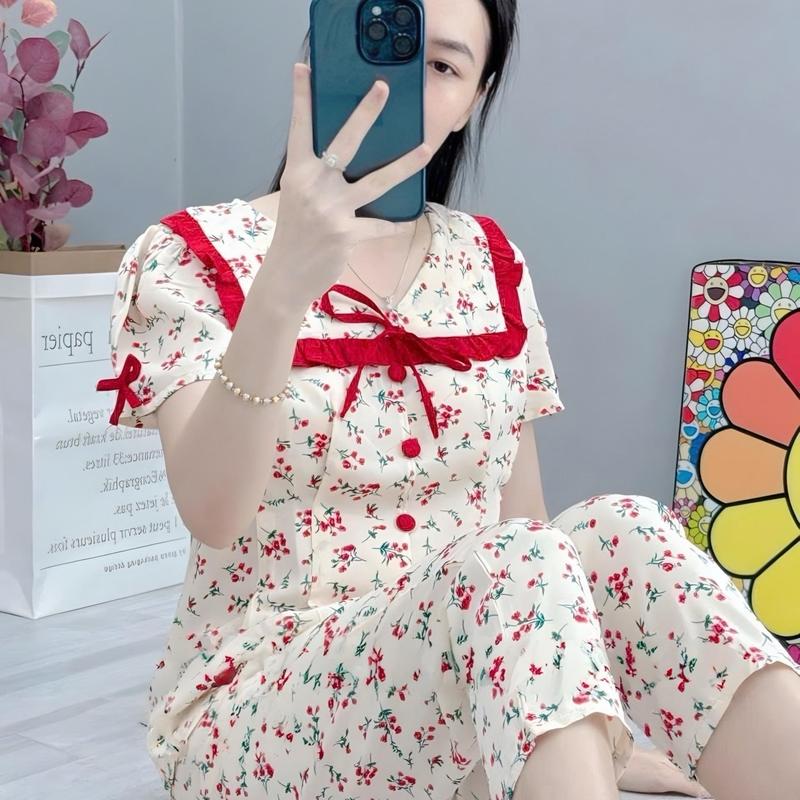 Đồ Bộ 9 tất Lụa Mango cổ sen vuông tay nhún - Women Top Tay Loe Nhung Ong Áo Ống Loe Sọc Kẻ Voi Nho set đồ