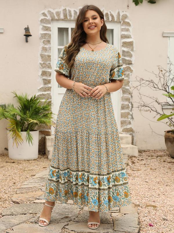 【Plus Size】 Ditsy Floral Print Dress, Fashion Casual Short Sleeve Dress for Daily Holiday Vacation Wear, Women Plus Clothing for Spring 2