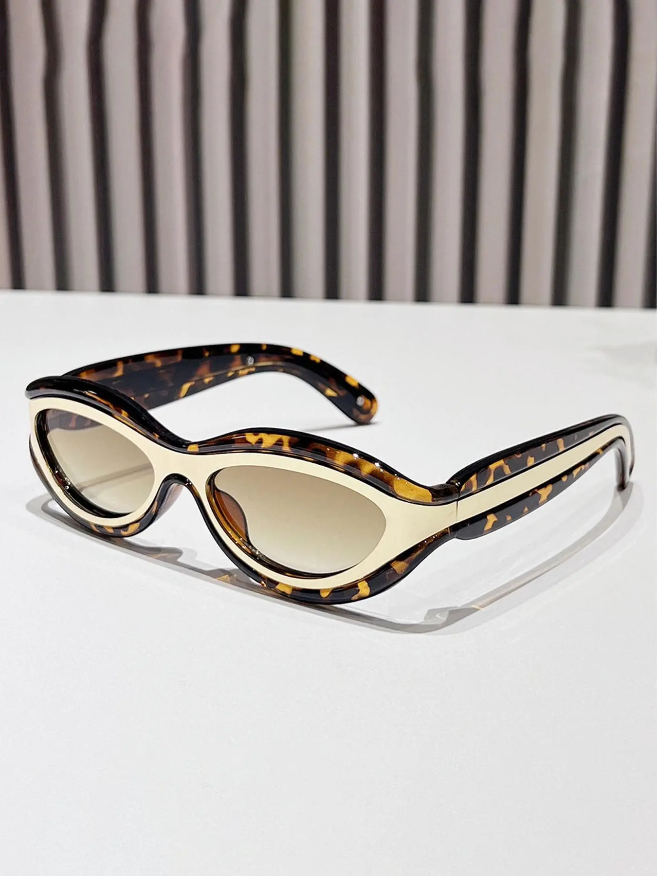 Unisex Fashionable Leopard Print Cat Eye Frame Sunglasses, Summer Trendy Casual Sunglasses for Everyday Use, Fashion Accessories for Outdoor Activities, Girlfriend Gifts
