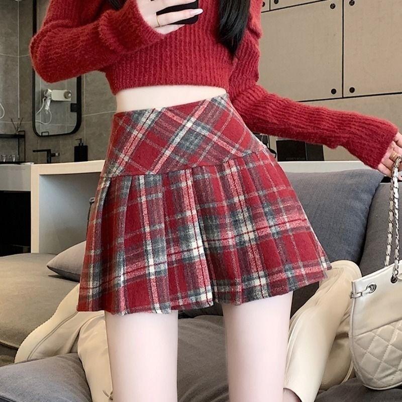 Product Introduction of Autumn Women's Plaid Pleated Dress High Waisted A-line Short Skirt Retro Skirt 19