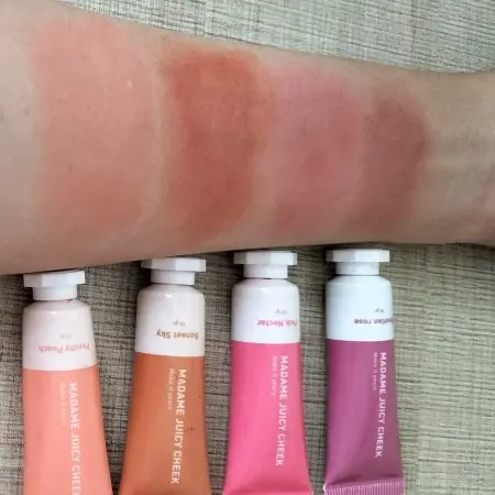 JUICY CHEECK MADAME GIE BLUSH ON CREAM 2