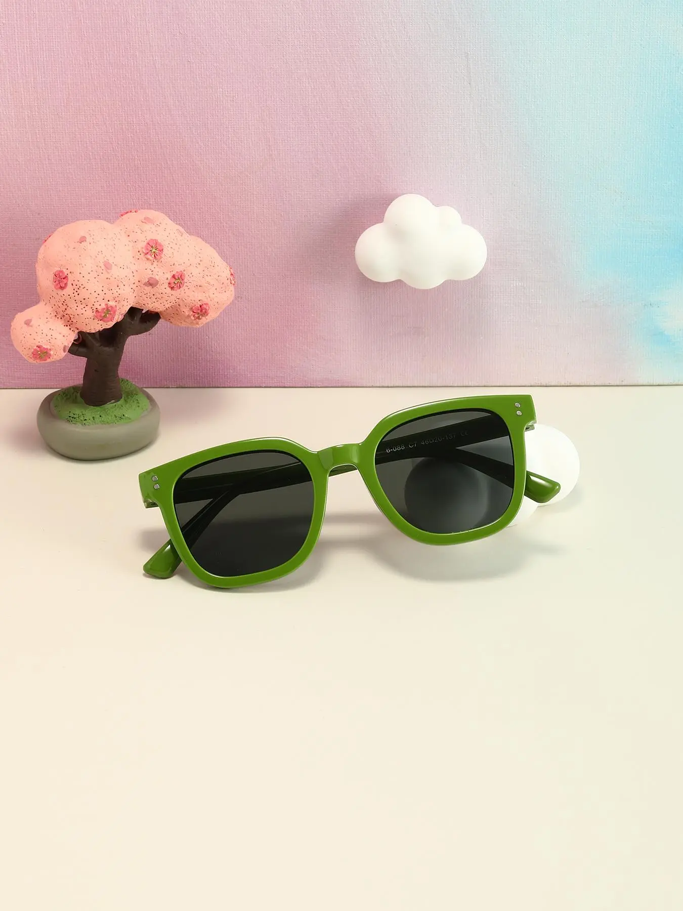 Unisex 1 Pair Plain Resin Square Sunglasses
