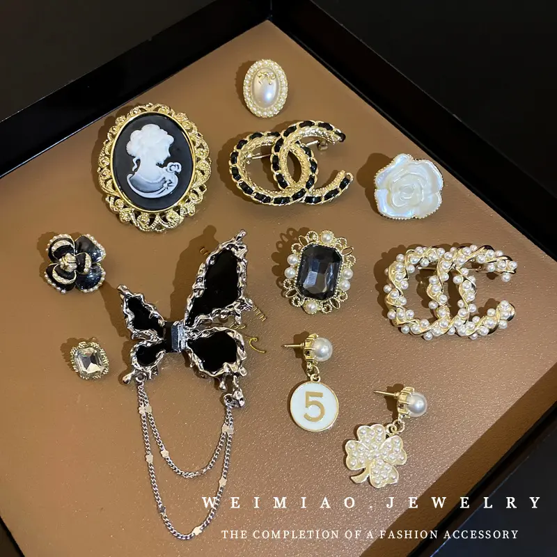 New Rhinestone Pearl Digital Flower Brooch French Entry Lux Elegant Pin Fashion Special-Interest High Sense Businese Suit Accessories Women