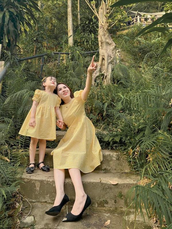 Bnstyle Đầm Đôi Mẹ Và Bé Mã Caro Vàng Babydoll Mb2301 Top Women Nữ Áo