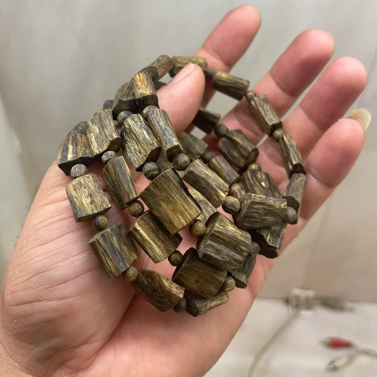 Trầm hương kỳ hải nam hàng thô