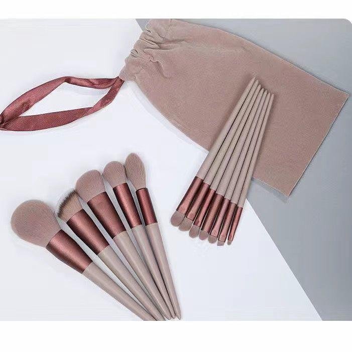 Product Introduction of Makeup Brush Suit Eye Shadow Blush Face Powder Highlight Repair Lip Brush Beauty Tools 8
