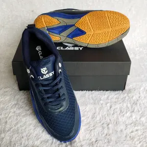 SEPATU OLAH RAGA BULUTANGKIS CLASSY A ORIGINAL. SEPATU BANDMINTON SOL WARNA BIRU NAVY
