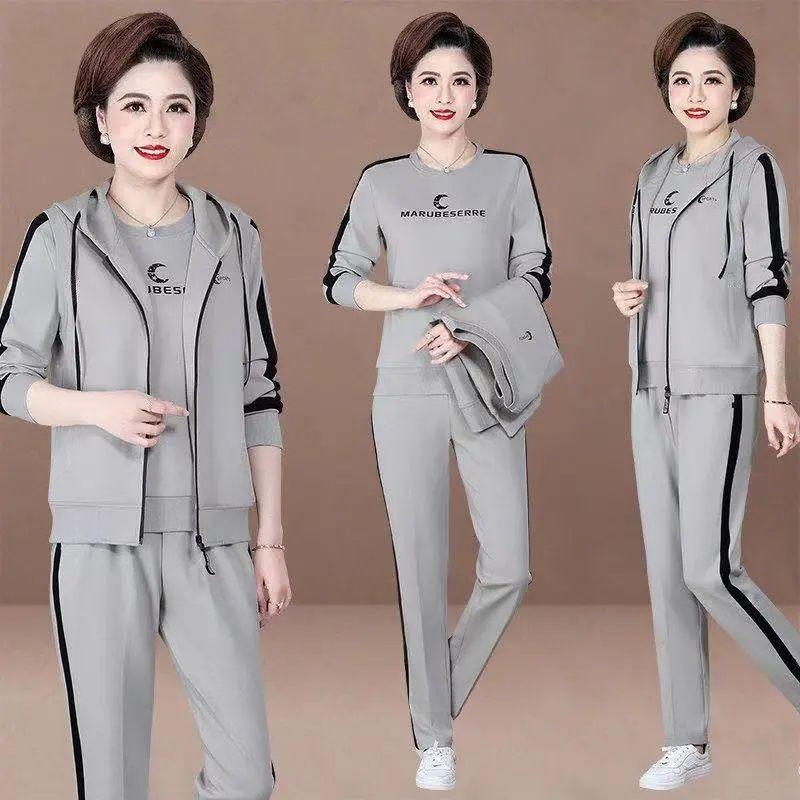 Bộ Đồ Quần Áo Thể Thao Cho Mẹ, Ba Mảnh, Cho Phụ Nữ Trung Người Già Và Cao Tuổi, Áo Len Thời Trang, Có Mũ Trùm Đầu, Ngoại Cỡ, Dáng Rộng Vừa Vặn, Thích Hợp Cho Mùa Xuân Và Mùa Thu, Đồ Mặc Ở Nhà 2