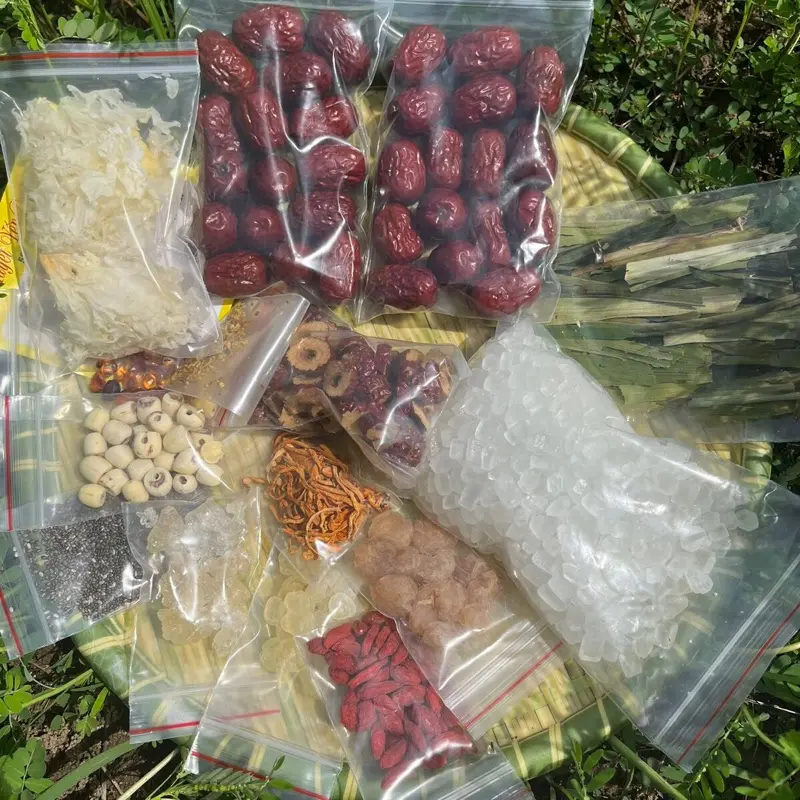 (1 Sét 500gr) Chè dưỡng nhan 14 vị, nấu được 20-25 chén tea nước trà-cô út chè dưỡng nhan, tặng 1 túi tuyết Yến, 1 túi đông trùng Chua Sen 5