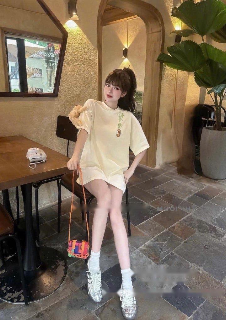 Product Introduction of [LUCY STORE HN] A21 Áo thun chữ xù kèm gấu dễ thương cho nữ 11