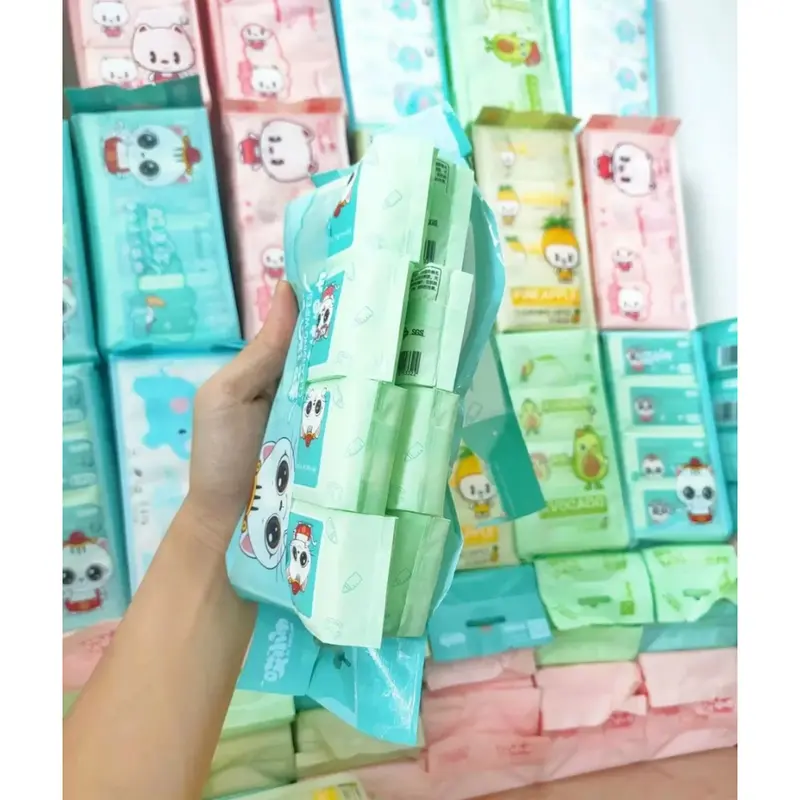 Khăn ướt mini nhỏ gọn 8 tờ/ bịch, bỏ túi tiện lợi đi chơi đi du lịch, khăn 2 lớp mềm mịn và dai dày 3