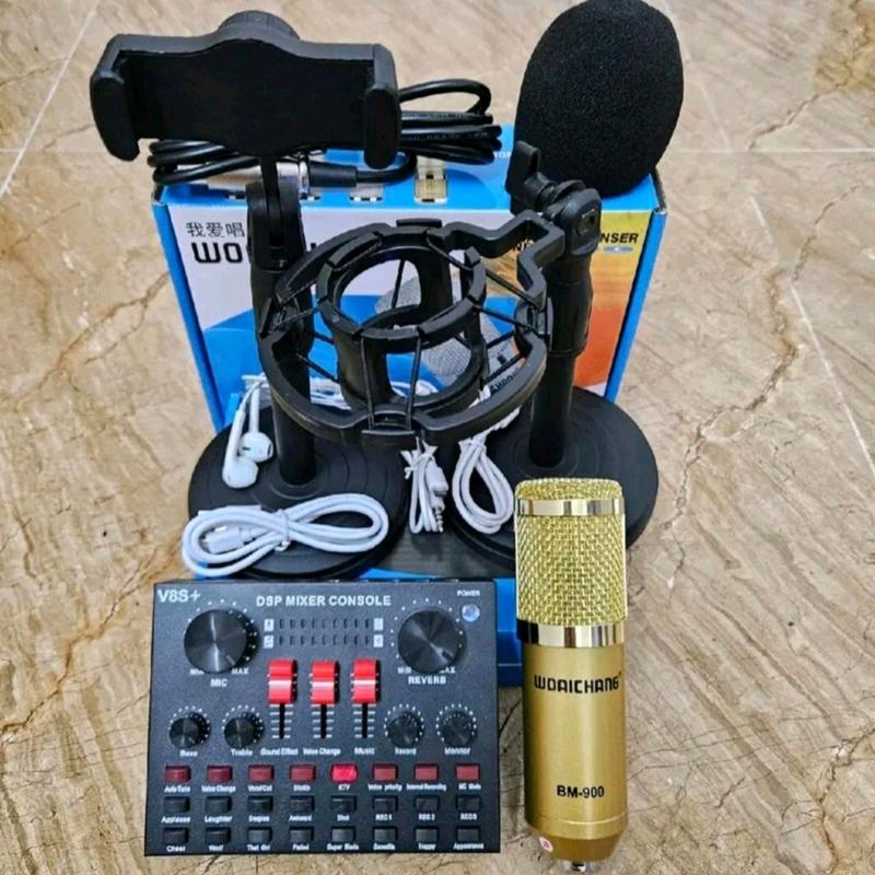 Bộ micro hát karaoke live stream míc BM900 card V8s kèm kẹp điện thoại kẹp míc tai nghe autotune livestream máy thu
