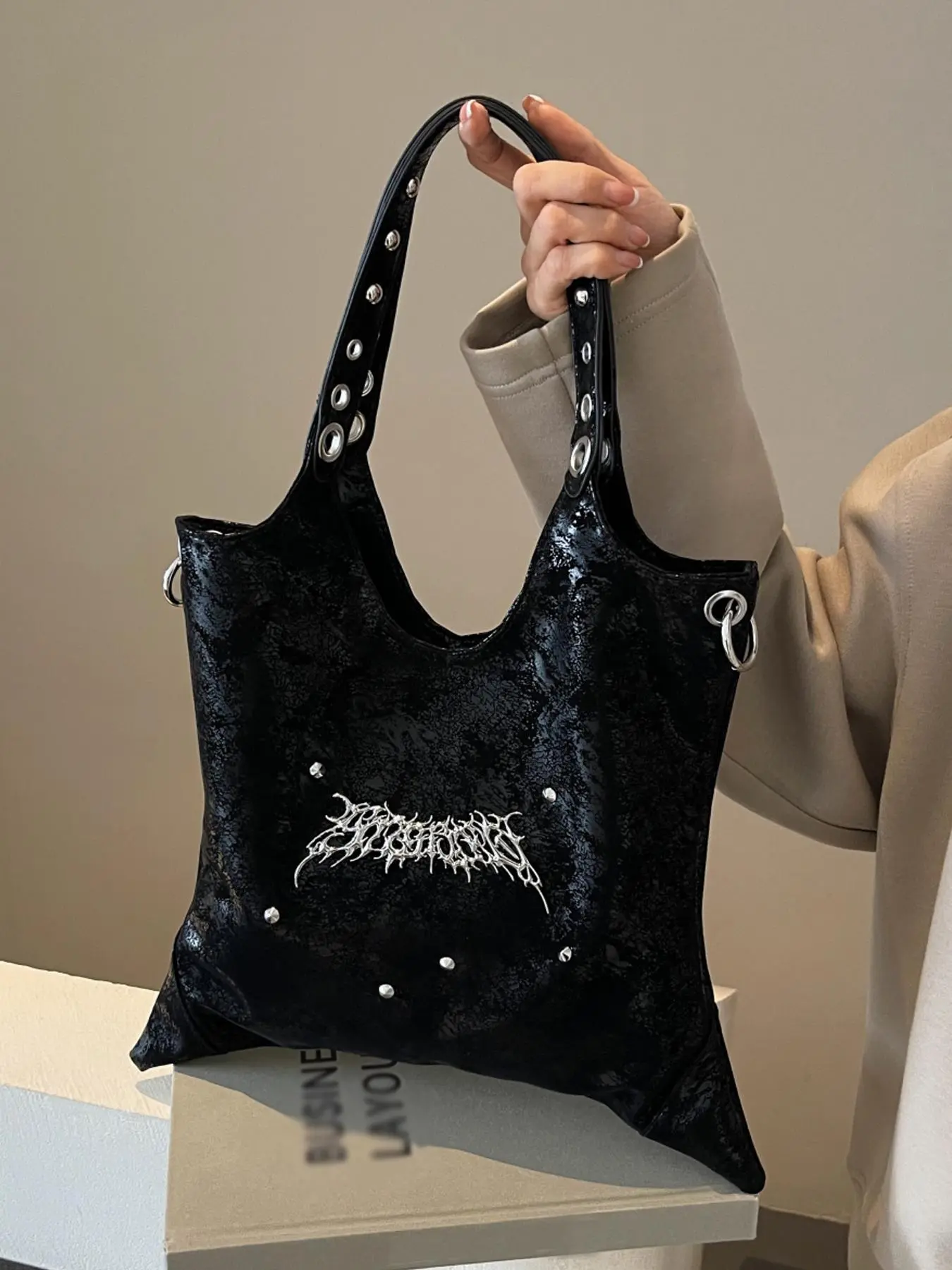 Women's Punk Style Rivet Design Underarm Bag, Fashionable Solid Color Shoulder Bag for Daily Used, Casual Trendy Versatile High-quality Daily Commuting Bag