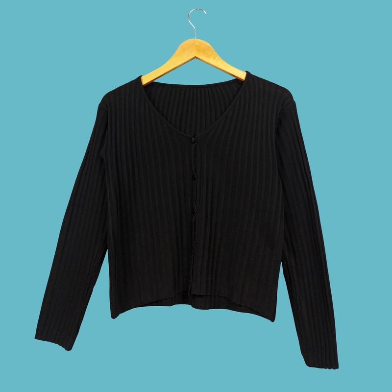 Cardigan Rajut Crop Top Long Sleeve Kancing Baju Wanita Knitwear Tangan Panjang Sweater Atasan Lembut 6