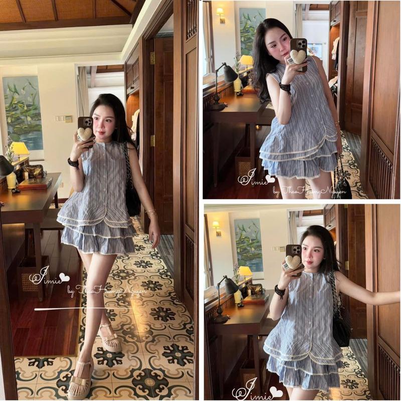Set đồ bộ nữ áo kẻ xanh viền bèo ren mix chân váy cạp chun 3 tầng phong cách Hàn Quốc dễ thương vải thô đũi QC mềm mát có quần bảo hộ - By BN TRENDY