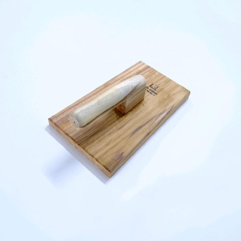 Bàn chà gỗ giá tỵ lào, kích thước 26cmx16cmx14cm 6