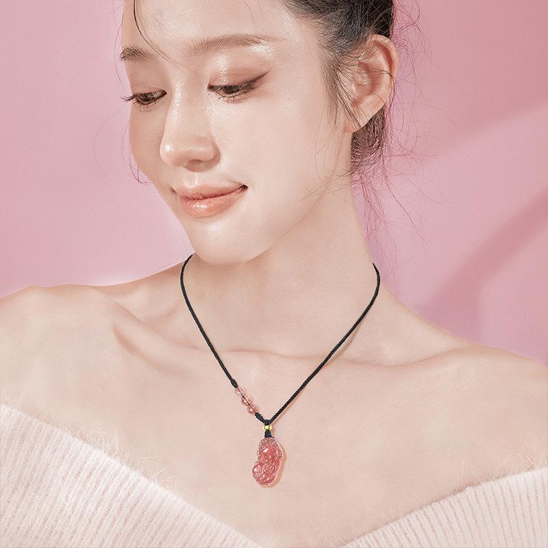 Badu Natural Strawberry Quartz Obsidian Lucky Fortune Swallowing Gold Beast Men's and Women's Pi Xiu Pendant Couple Necklace 2