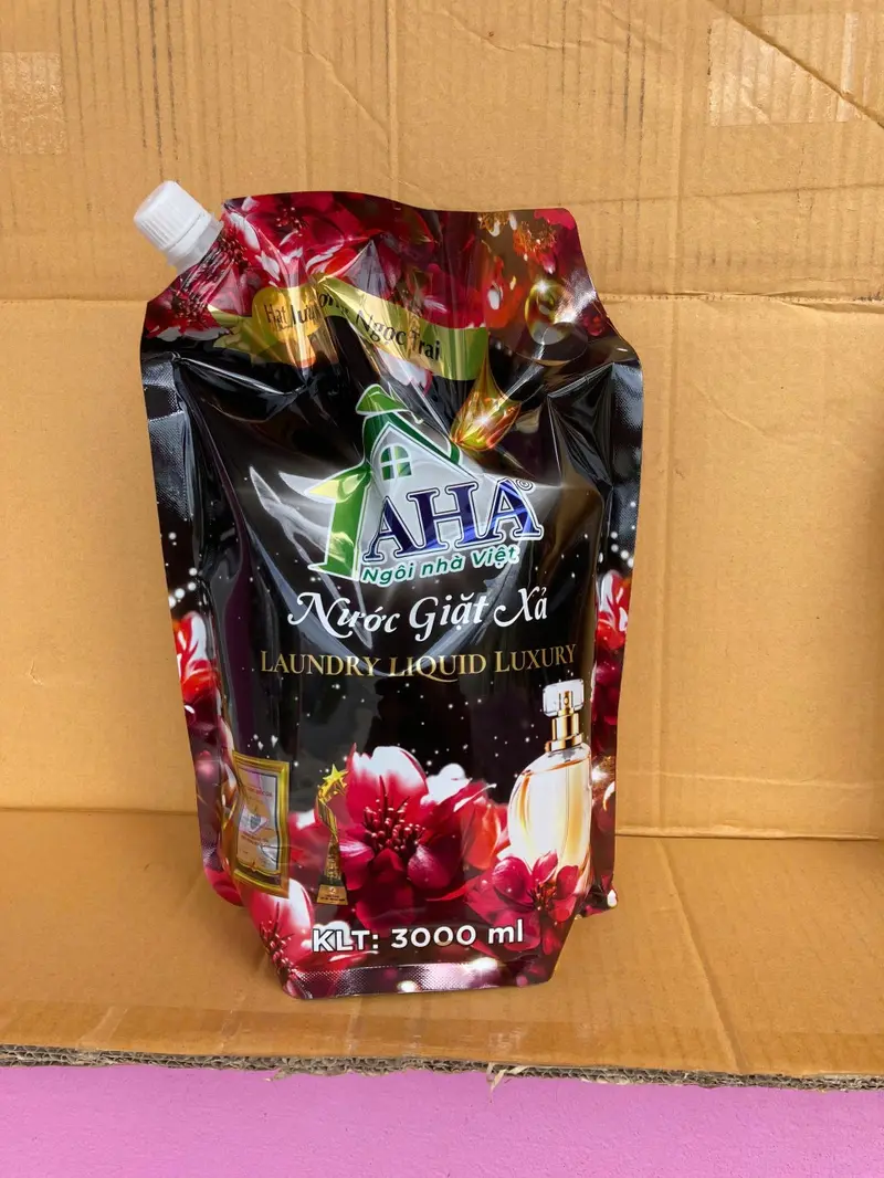 Product Introduction of [MUA 2 TẶNG 1] Combo 2 túi nước giặt sinh học AHA hương nước hoa (tổng 6 lít nước giặt ) Tặng kèm dây xả quần áo đậm đặc 1