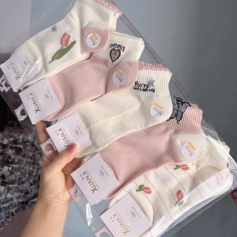Set 10 đôi tất nữ cổ ngắn dệt kim in hoạ tiết dễ thương thời trang tất vớ nữ cotton thấm hút mồ hôi mẫu mới tat  gaucoca 4