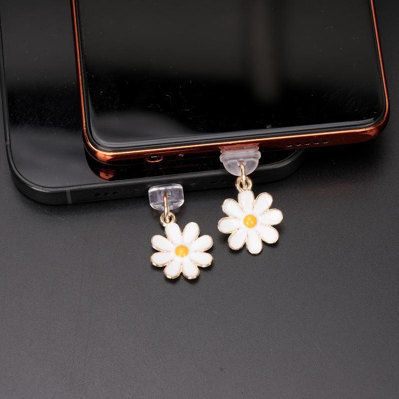 Product Introduction of Daisy Design Phone Charging Port Dust Plug, Cute Flower Design Phone Charging Port Decorative Pendant, Phone Accessories 6