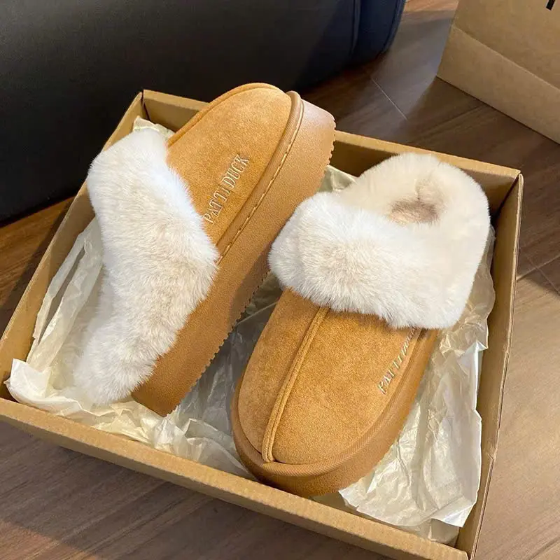 Sục nữ cổ lông dập chữ PATTI DUCK đế siêu nhẹ cao 4cm 5
