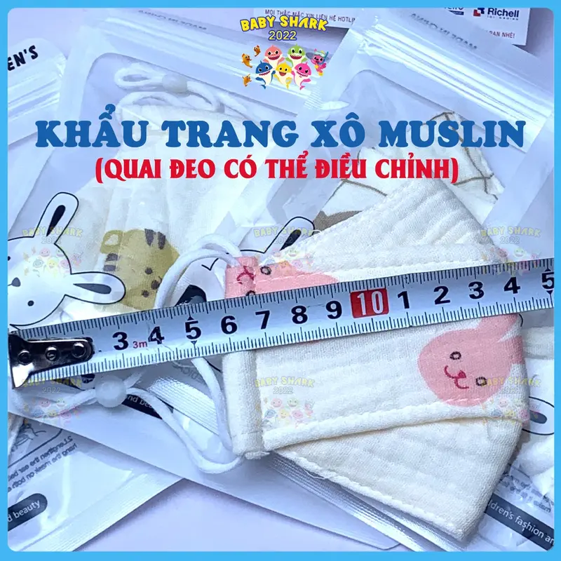 Khẩu trang cho bé 4 lớp chống bụi, họa tiết đáng yêu 2