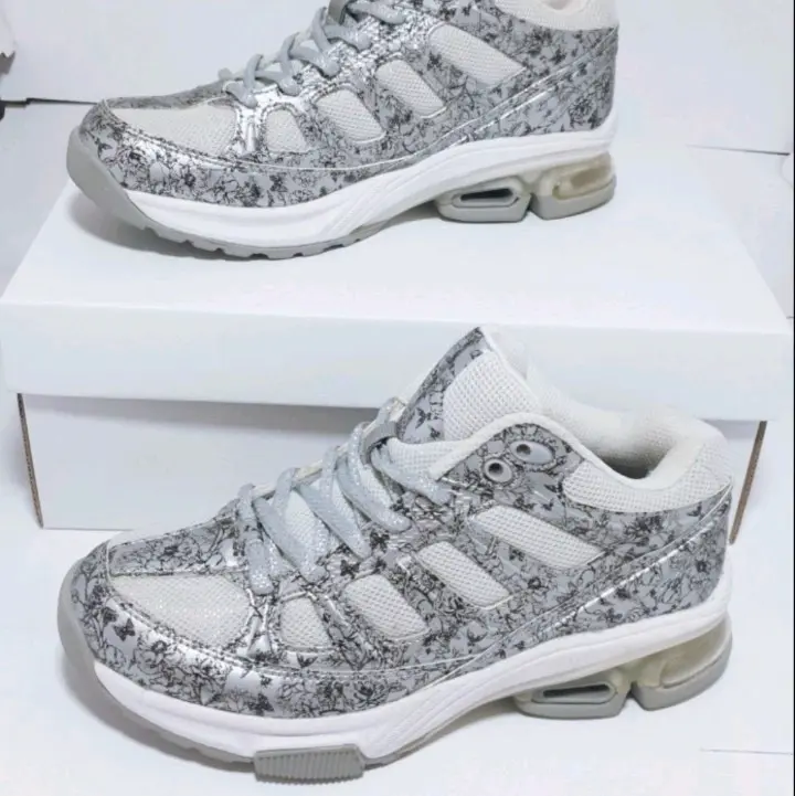 giày thể dục Unisex 4