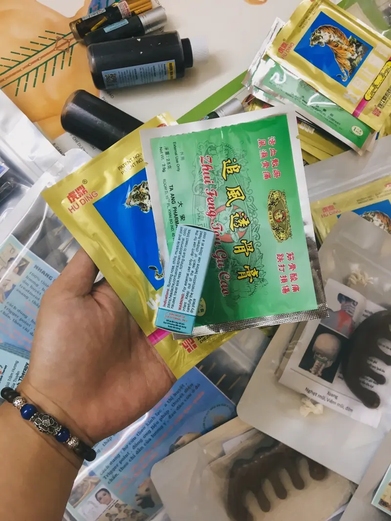 Product Introduction of Miếng dán ngải cứu vai gáy 2