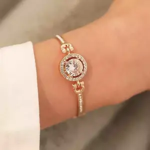 Gelang Tangan Dihiasi Dengan Diamond Cantik Dan Elegan Gelang Tangan Wanita Cantik Fashion Wanita