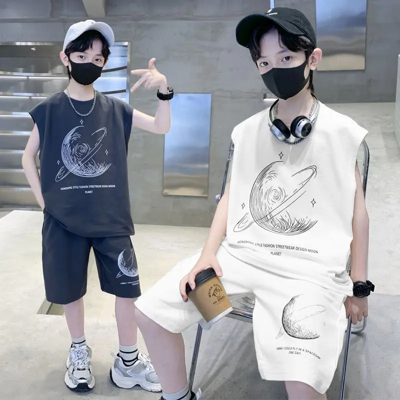 Boy's Summer Suit, Loose Sleeveless T-shirt, New Children's Sports, Street Clothes, Handsome, Cool And Handsome Children's Clothing