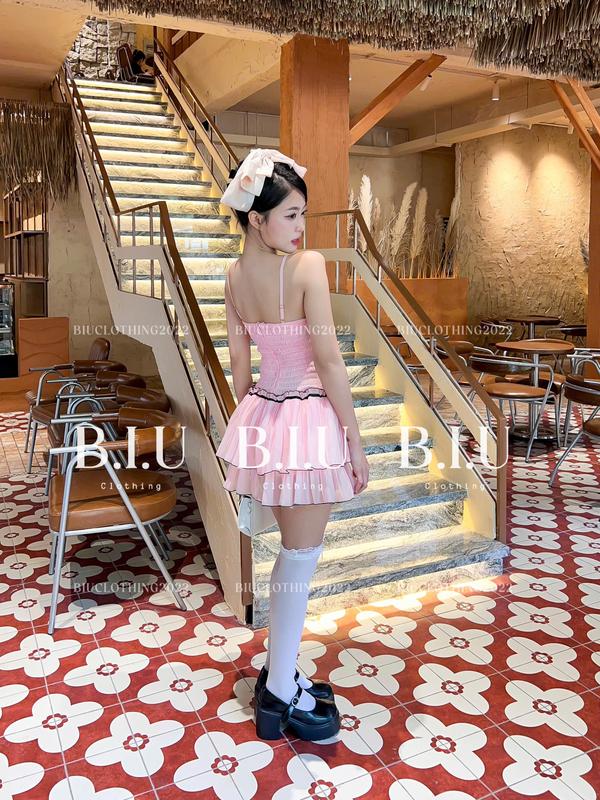 Đầm 2 dây cúp ngực viền nổi đính nút tà tầng xòe tiểu thư tôn dáng Whi Dress Biu Clothing BB0436 Nữ Women Màu Hồng 8