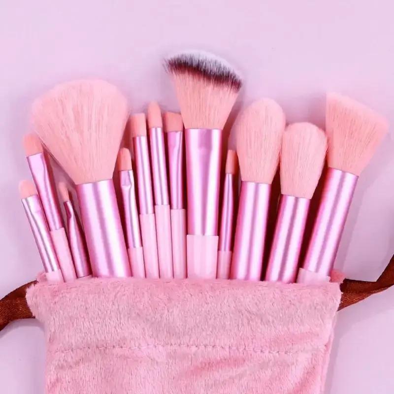 Product Introduction of Makeup Brush Set soft fluffy professona cosmetic foundation powder eyeshadow Kabuki blending make up brush beauty tool makeup 7